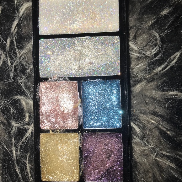 Makeup bundle - Picture 2 of 2